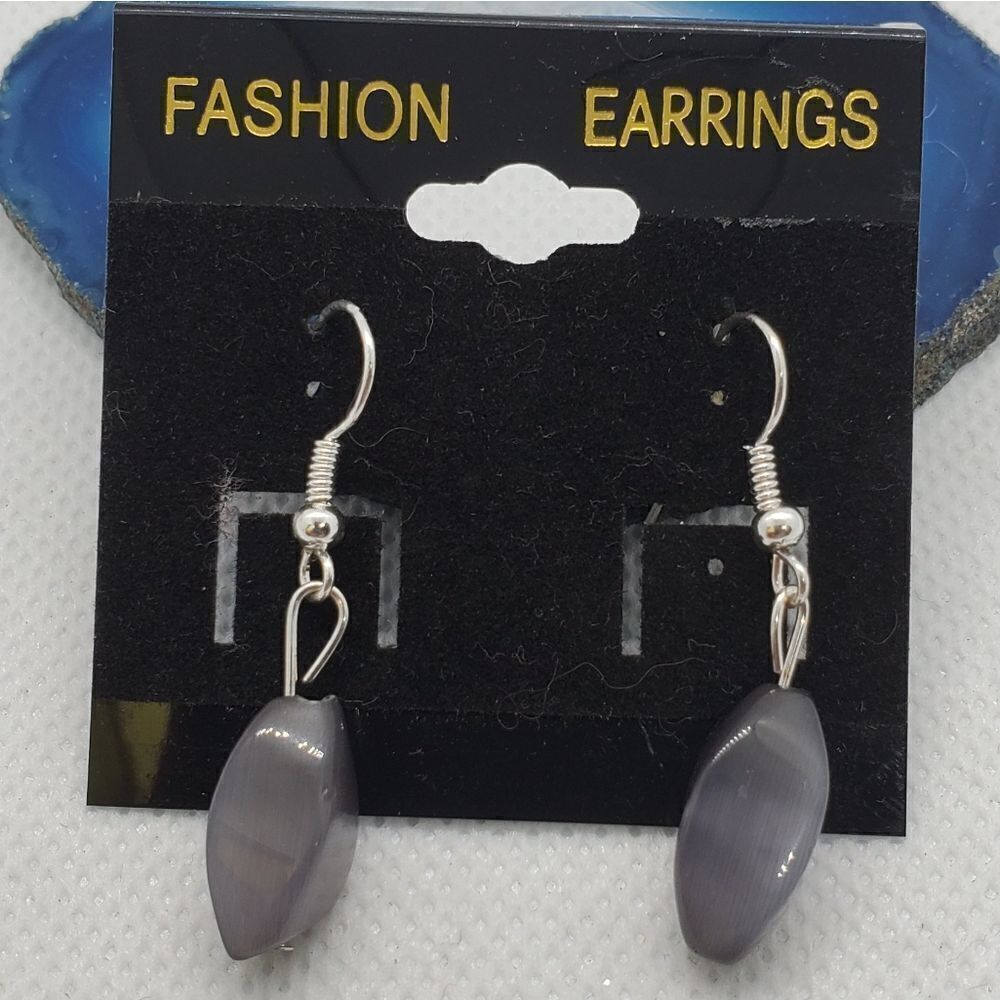 NWT Fashion Earrings Gray Cat's Eye Earrings